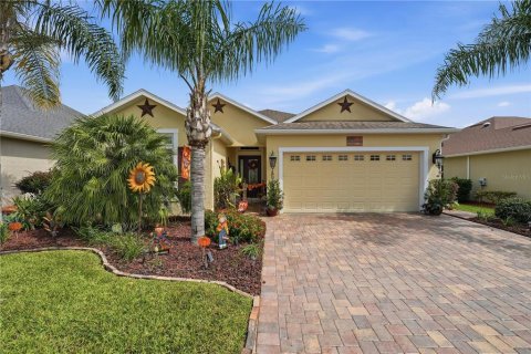 Villa ou maison à vendre à Oxford, Floride: 3 chambres, 186.08 m2 № 2398664 - photo 2
