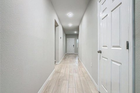 Villa ou maison à vendre à Haines City, Floride: 5 chambres, 279.73 m2 № 2408748 - photo 4