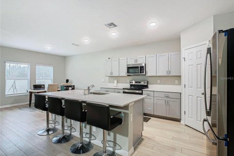 Villa ou maison à vendre à Haines City, Floride: 5 chambres, 279.73 m2 № 2408748 - photo 15