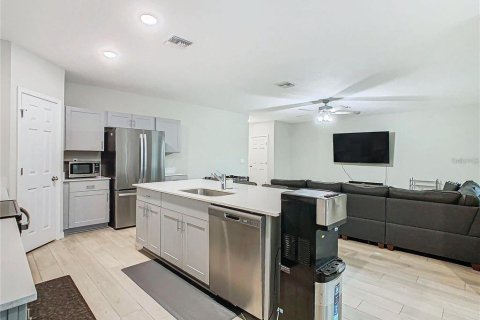 Villa ou maison à vendre à Haines City, Floride: 5 chambres, 279.73 m2 № 2408748 - photo 16