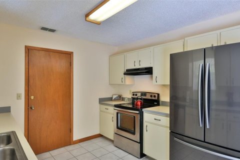 House in Edgewater, Florida 2 bedrooms, 120.68 sq.m. № 2109959 - photo 11