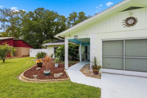 Casa en venta en Palm Coast, Florida, 3 dormitorios, 162.58 m2 № 2226383 - foto 2
