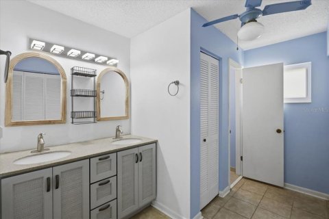 Casa en venta en Palm Coast, Florida, 3 dormitorios, 162.58 m2 № 2226383 - foto 15