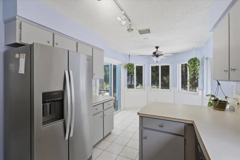 Casa en venta en Palm Coast, Florida, 3 dormitorios, 162.58 m2 № 2226383 - foto 8