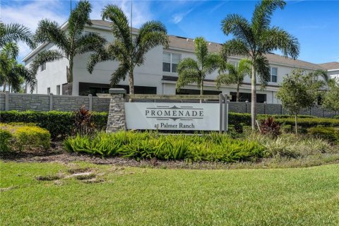 Townhouse in Sarasota, Florida 3 bedrooms, 160.16 sq.m. № 1835276 - photo 3