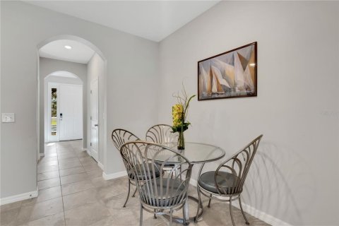 Townhouse in Sarasota, Florida 3 bedrooms, 160.16 sq.m. № 1835276 - photo 8