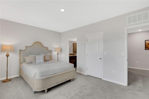 Townhouse in Sarasota, Florida 3 bedrooms, 160.16 sq.m. № 1835276 - photo 23