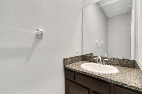 Townhouse in Sarasota, Florida 3 bedrooms, 160.16 sq.m. № 1835276 - photo 9