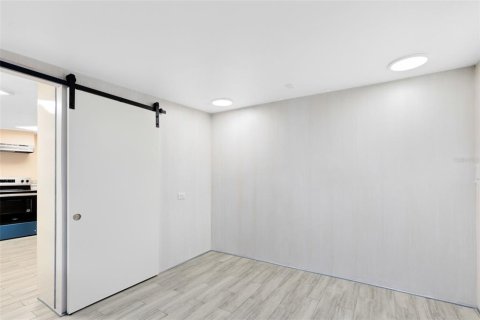 Casa en venta en Titusville, Florida, 3 dormitorios, 132.85 m2 № 1772134 - foto 16