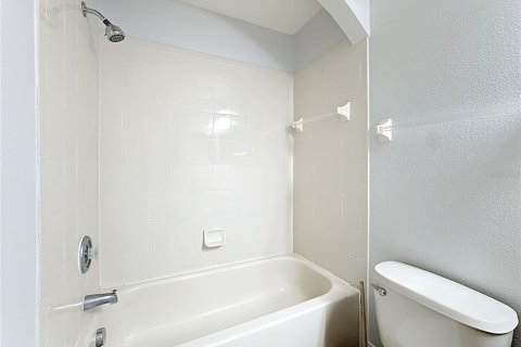 Adosado en venta en Orlando, Florida, 3 dormitorios, 127.65 m2 № 1913673 - foto 27