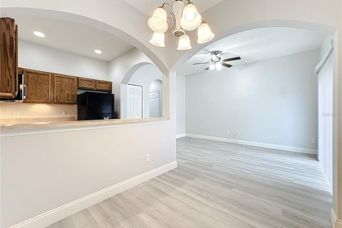 Adosado en venta en Orlando, Florida, 3 dormitorios, 127.65 m2 № 1913673 - foto 9
