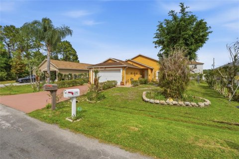 Casa en Poinciana, Florida 3 dormitorios, 104.61 m2 № 2097290