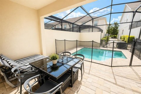 Touwnhouse à vendre à Kissimmee, Floride: 3 chambres, 182.27 m2 № 2204109 - photo 5