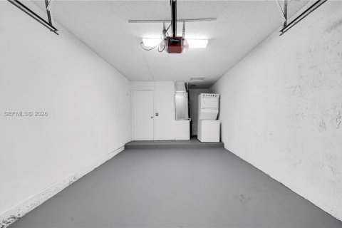 Снять в аренду виллу или дом в Корал-Спрингс, Флорида 3 спальни, 150.87м2, № 2051301 - фото 30