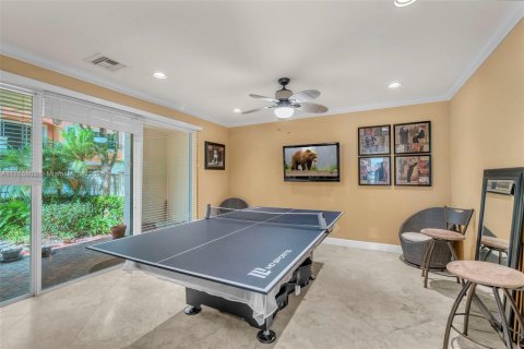 Townhouse in Boca Raton, Florida 3 bedrooms, 282.05 sq.m. № 1696541 - photo 9