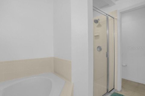 Casa en venta en Kissimmee, Florida, 3 dormitorios, 169.55 m2 № 1918079 - foto 10