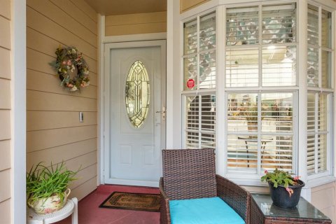 Townhouse in New Port Richey, Florida 2 bedrooms, 126.25 sq.m. № 1533099 - photo 8