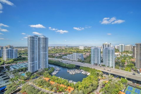 Купить кондоминиум в Авентура, Флорида 2 спальни, 126.44м2, № 1974878 - фото 29