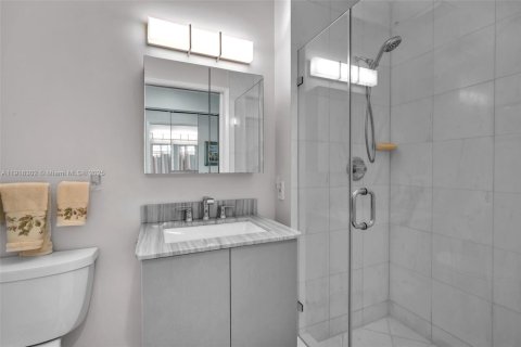 Купить кондоминиум в Авентура, Флорида 2 спальни, 126.44м2, № 1974878 - фото 15