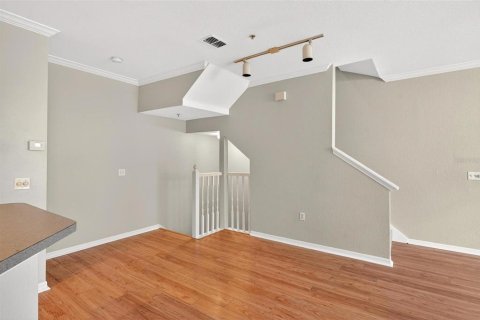 Купить кондоминиум в Мейтленд, Флорида 6 комнат, 118.91м2, № 2107664 - фото 15