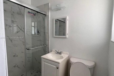 Propiedad comercial en venta en Miami, Florida, 173.54 m2 № 2053420 - foto 20