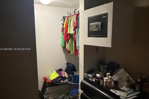 Купить виллу или дом в Майами, Флорида 3 спальни, 237.83м2, № 2029185 - фото 7