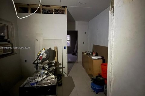 Купить виллу или дом в Майами, Флорида 3 спальни, 237.83м2, № 2029185 - фото 5