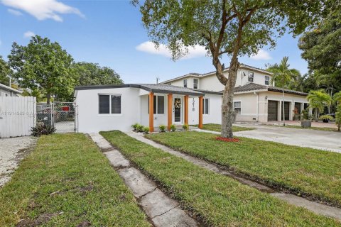 House in Fort Lauderdale, Florida 3 bedrooms, 112.32 sq.m. № 1971171 - photo 6