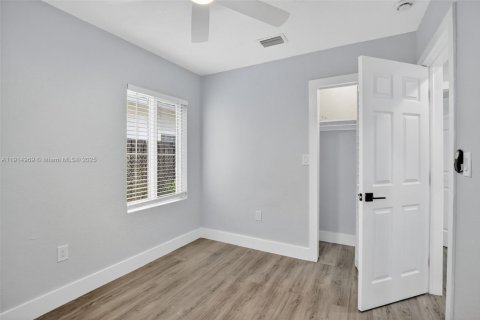 House in Fort Lauderdale, Florida 3 bedrooms, 112.32 sq.m. № 1971171 - photo 30