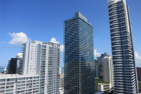 Купить кондоминиум в Майами, Флорида 1 спальня, 64.38м2, № 2427686 - фото 15