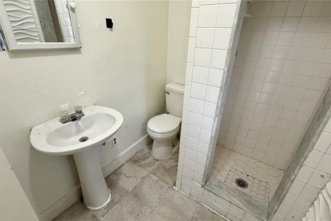 Villa ou maison à louer à Auburndale, Floride: 1 chambre, 53.51 m2 № 2284323 - photo 10