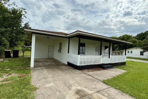 Villa ou maison à louer à Auburndale, Floride: 1 chambre, 53.51 m2 № 2284323 - photo 2