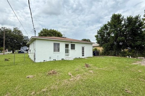 Villa ou maison à louer à Auburndale, Floride: 1 chambre, 53.51 m2 № 2284323 - photo 12