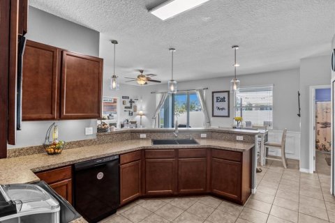 House in Spring Hill, Florida 3 bedrooms, 187.85 sq.m. № 1769008 - photo 22