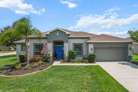 House in Spring Hill, Florida 3 bedrooms, 187.85 sq.m. № 1769008 - photo 1