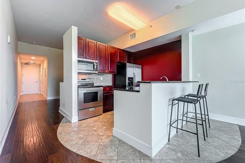 Condo in Orlando, Florida, 1 bedroom  № 1815498 - photo 15
