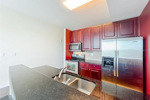 Condo in Orlando, Florida, 1 bedroom  № 1815498 - photo 19