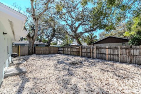 Commercial property in Clearwater, Florida 2 bedrooms, 118.54 sq.m. № 1760031 - photo 3