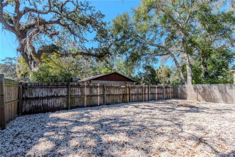 Commercial property in Clearwater, Florida 2 bedrooms, 118.54 sq.m. № 1760031 - photo 6
