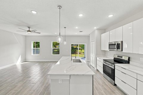 Villa ou maison à vendre à Vero Beach, Floride: 3 chambres, 152.64 m2 № 2397999 - photo 3