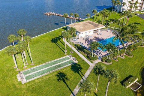 Copropriété à louer à Jupiter, Floride: 2 chambres, 109.81 m2 № 2176045 - photo 30
