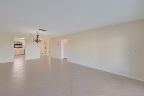 Copropriété à louer à Jupiter, Floride: 2 chambres, 109.81 m2 № 2176045 - photo 19