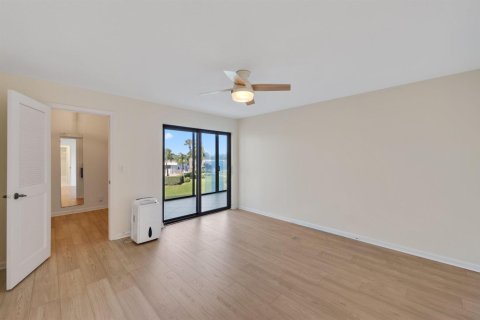 Copropriété à louer à Jupiter, Floride: 2 chambres, 109.81 m2 № 2176045 - photo 11