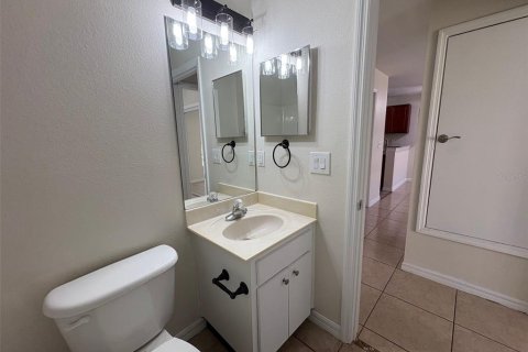 Villa ou maison à louer à Poinciana, Floride: 2 chambres, 72.84 m2 № 2406288 - photo 22