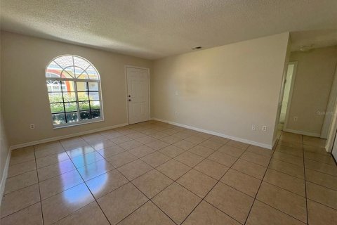 Villa ou maison à louer à Poinciana, Floride: 2 chambres, 72.84 m2 № 2406288 - photo 12