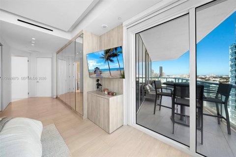 Condominio en venta en Miami Beach, Florida, 2 dormitorios, 148.18 m2 № 2295813 - foto 19