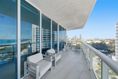 Condominio en venta en Miami Beach, Florida, 2 dormitorios, 148.18 m2 № 2295813 - foto 13