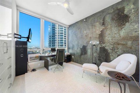 Condominio en venta en Miami Beach, Florida, 2 dormitorios, 148.18 m2 № 2295813 - foto 27