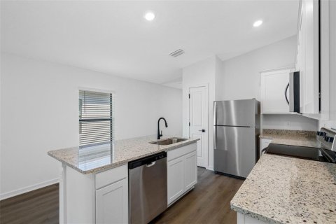 House in Brooksville, Florida 3 bedrooms, 139.17 sq.m. № 1773406 - photo 5