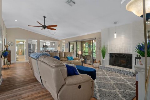 House in Holiday, Florida 3 bedrooms, 154.4 sq.m. № 1911834 - photo 9